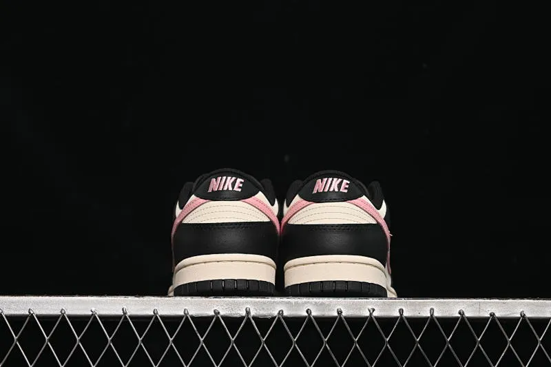 All Categories Nk SB Dunk Series Nk SB Dunk Low Low-top sneakers Nike SB Dunk Low White, black and pink color Low-top casual sneakers DD1391-100